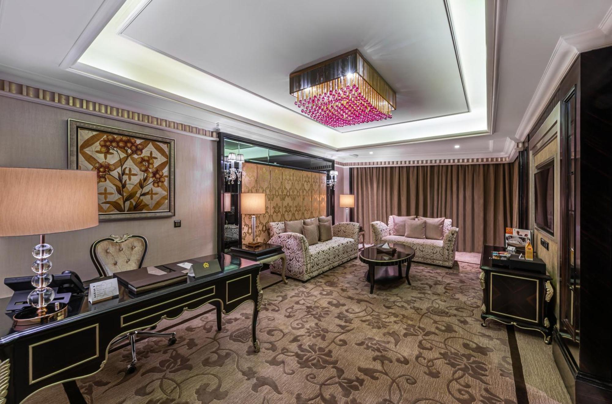 Narcissus Riyadh Hotel & Spa Kültér fotó Presidential Suite