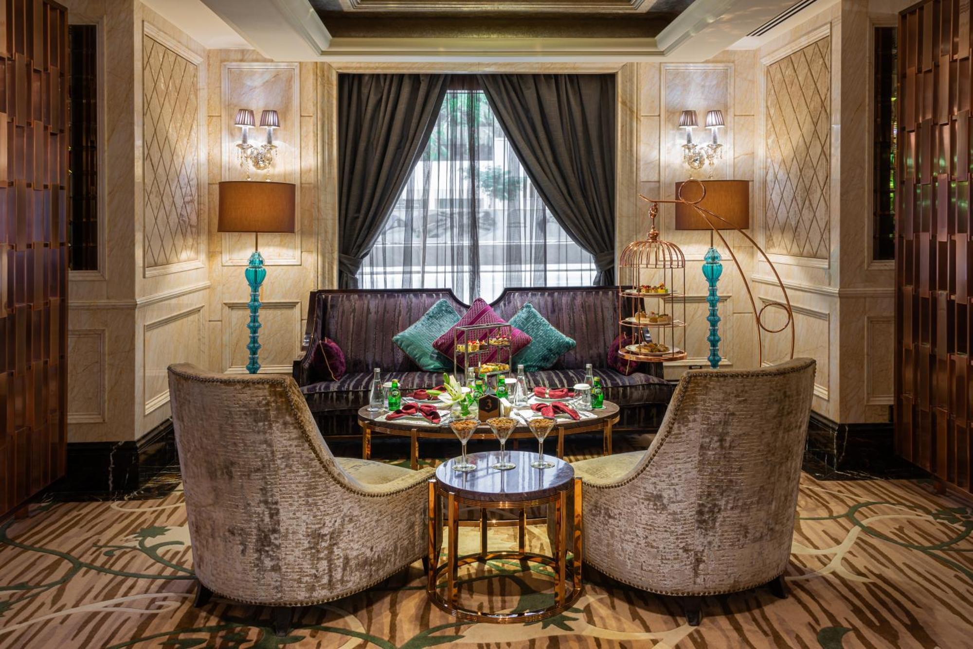 Narcissus Riyadh Hotel & Spa Kültér fotó The Lounge at The St. Regis Mumbai